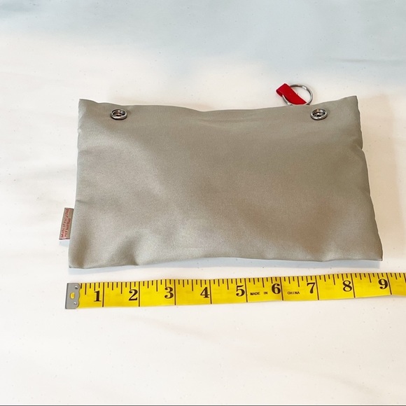 Swiss Travel Flight Toiletry Bag Kit - Picture 7 of 11